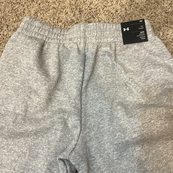 Youth gray Sweatpants (oversized) Size Large - new with tag - Under Armour - Picture 4 of 4